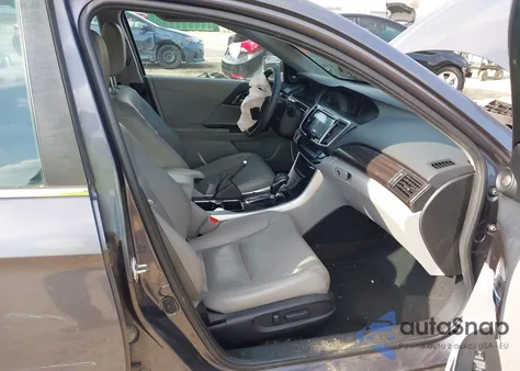 2016 Honda Accord Ex-L z USA, uszkodzony, nr VIN 1HGCR2F88GA003780